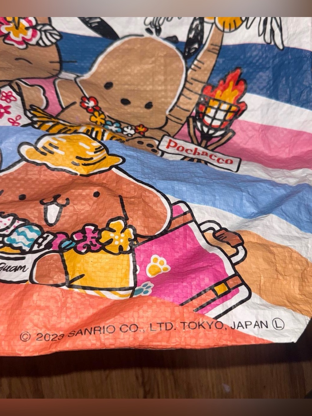 Sanrio tan beach Characters beach tote - Picture 4 of 7